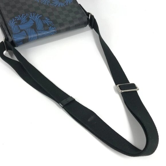 LOUIS VUITTON N41714 DamierGraphite District PM Christopher Nemeth Shoulder Bag - Picture 9 of 16